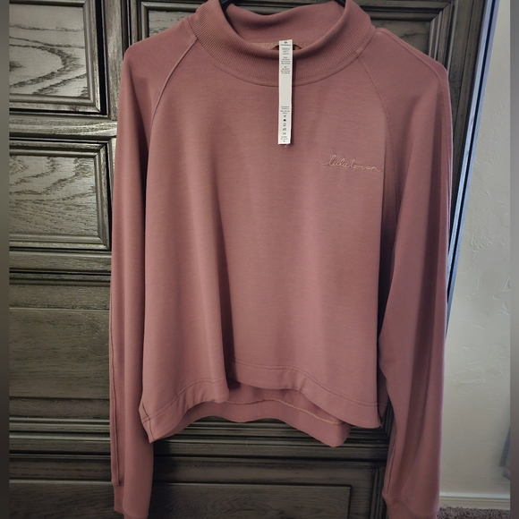 Lululemon Up high pullover - Picture 16 of 16